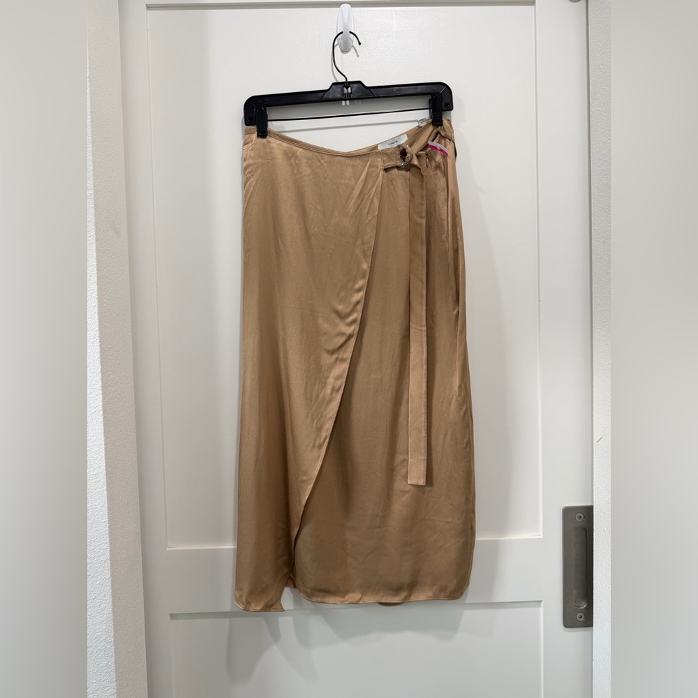 NEW VINCE. Wrap-Effect Satin Midi Skirt- Sand (Size 4) - Picture 4 of 7